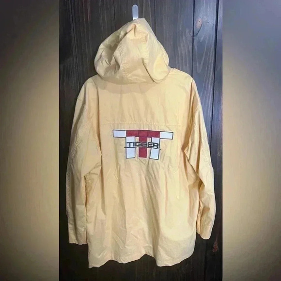 Vintage Disney Store Tigger Coat Jacket Mens Large Yellow Hood Full Zip Raincoat - Picture 6 of 8